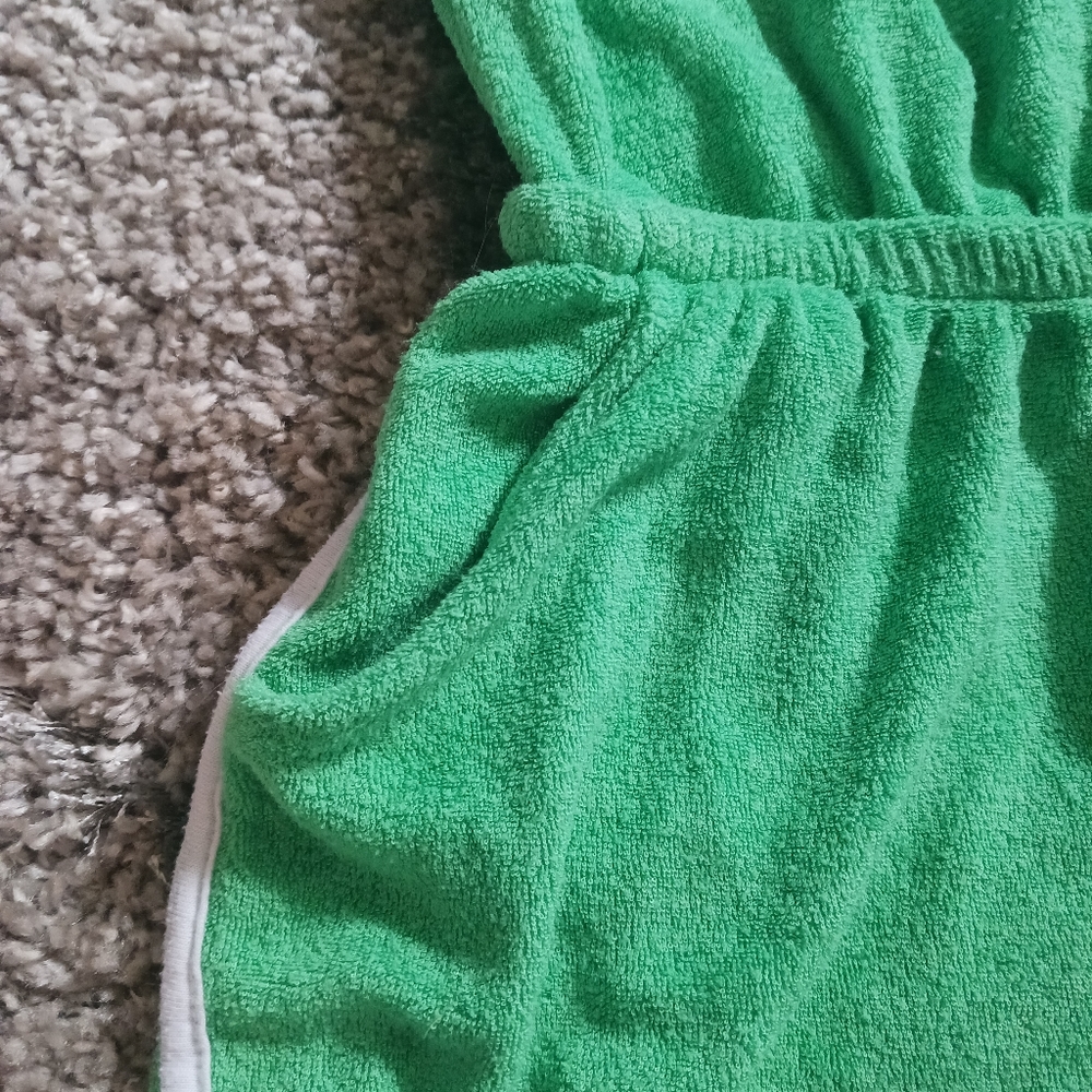 Jumper - Picture 2 of 2